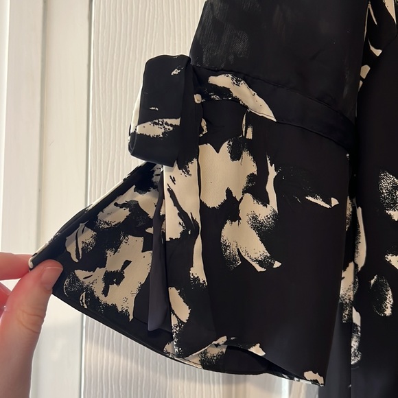 Floral dress - Picture 2 of 4